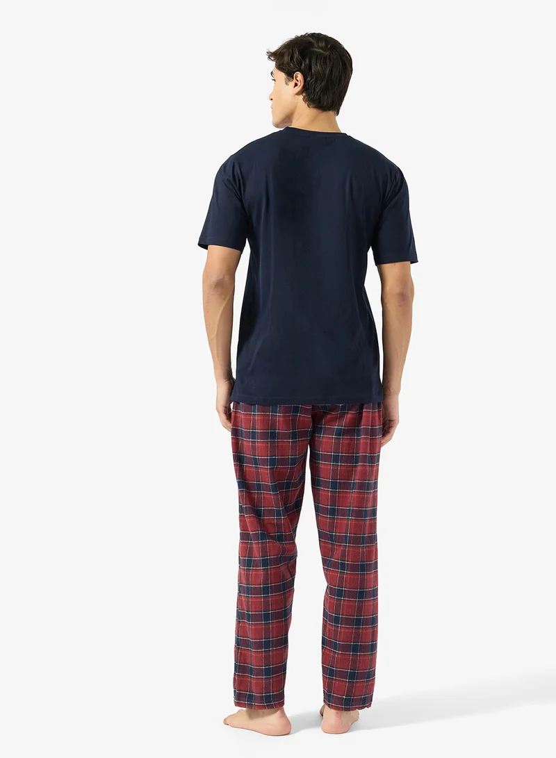 سفنتي فايف Regular fit tee and Pant set